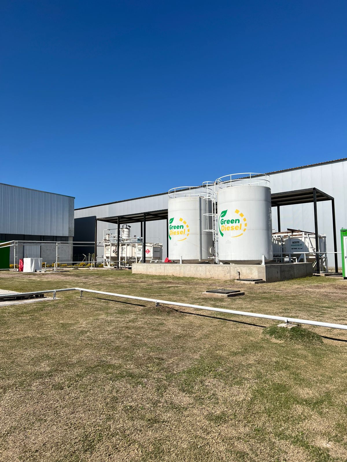 Tanques de almacenamiento de la planta GreenDiesel